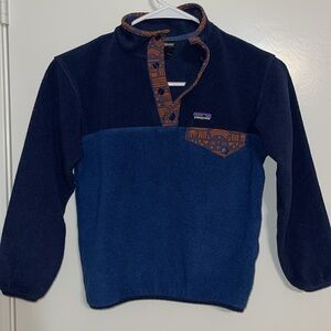 Patagonia Kids Blue and Brown Sweatshirt